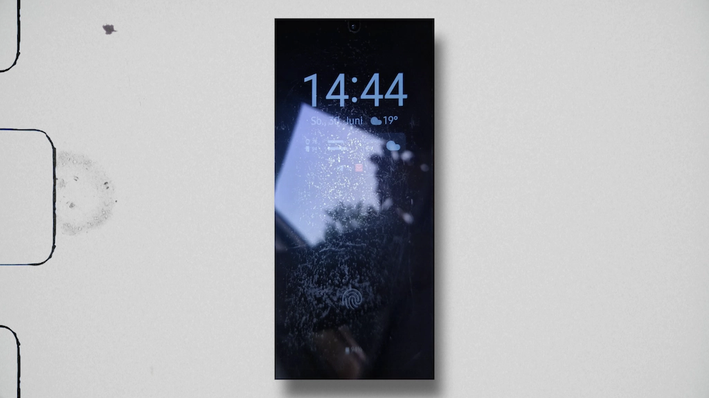 Samsung S24 Ultra ma problem z ekranem, a OnePlus 13 wkrótce zawita w Polsce